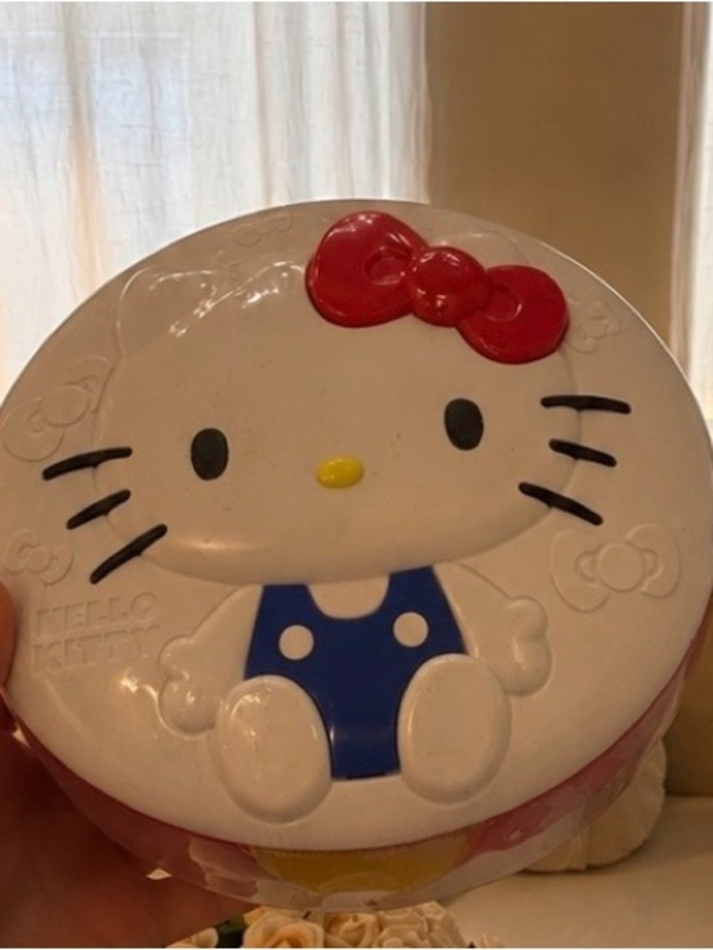 Hello Kitty Wet Wipes Dispenser
